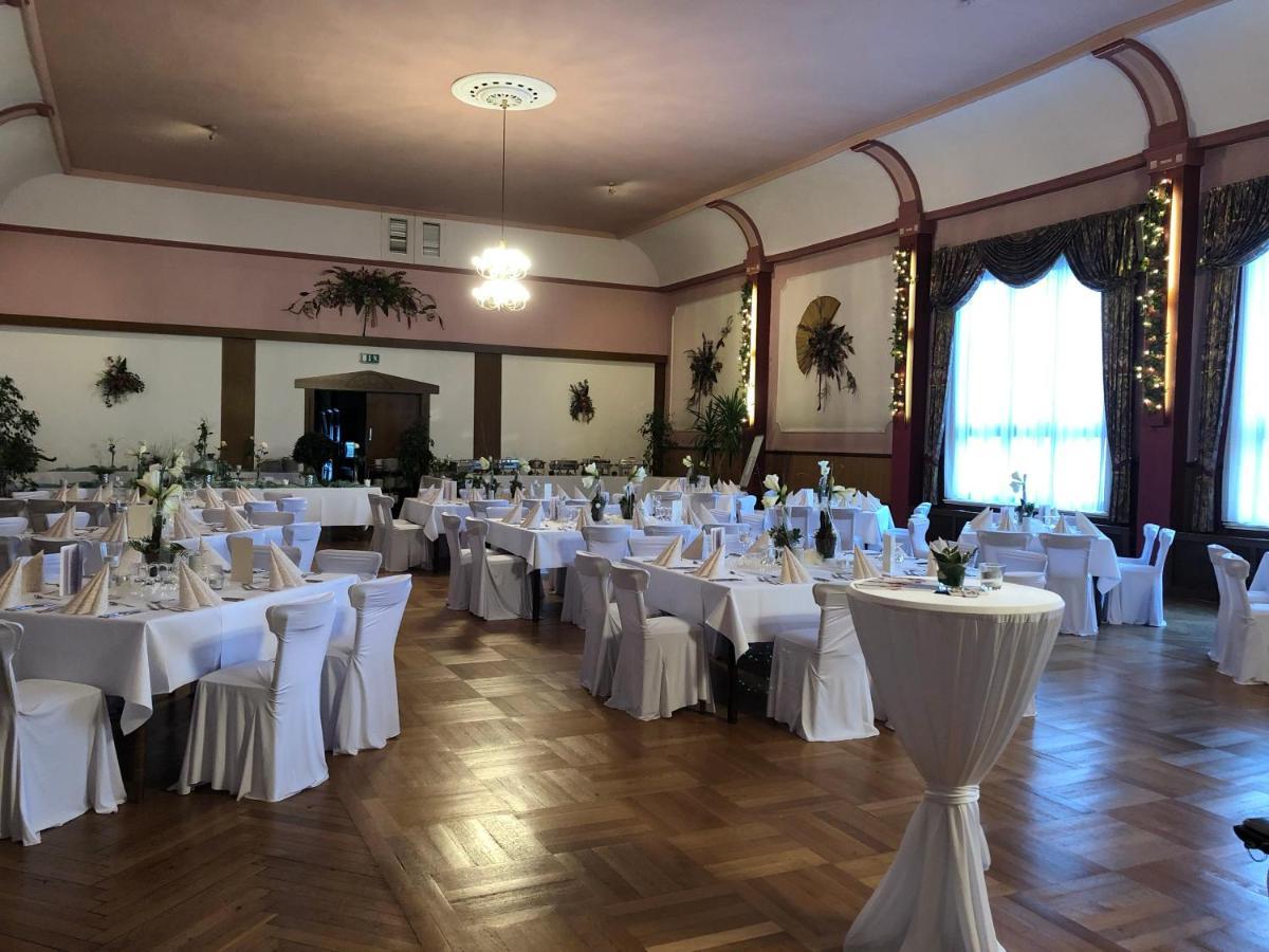 Hotel-Restaurant Wilhelmsbad 제센 외부 사진
