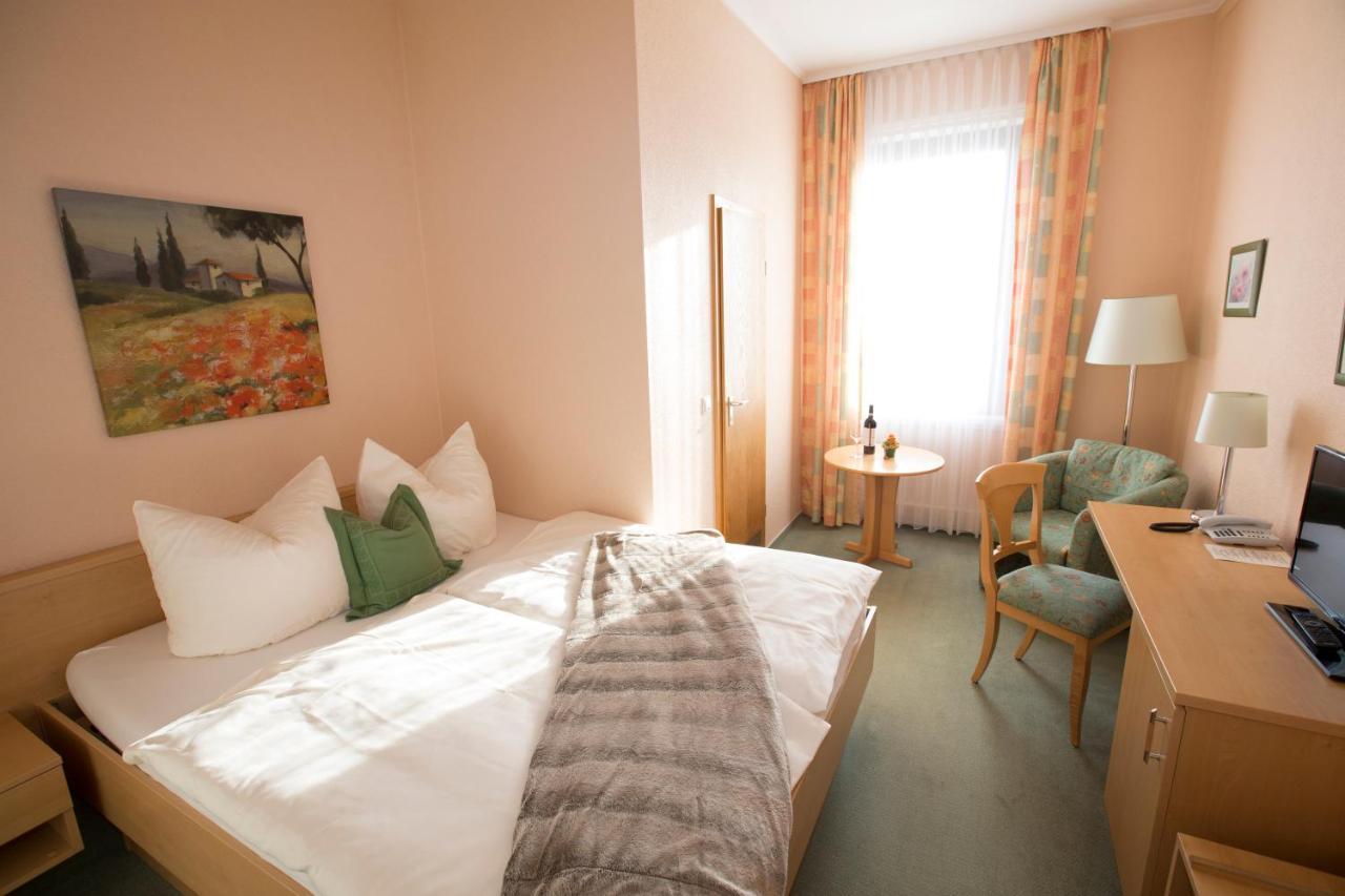 Hotel-Restaurant Wilhelmsbad 제센 외부 사진